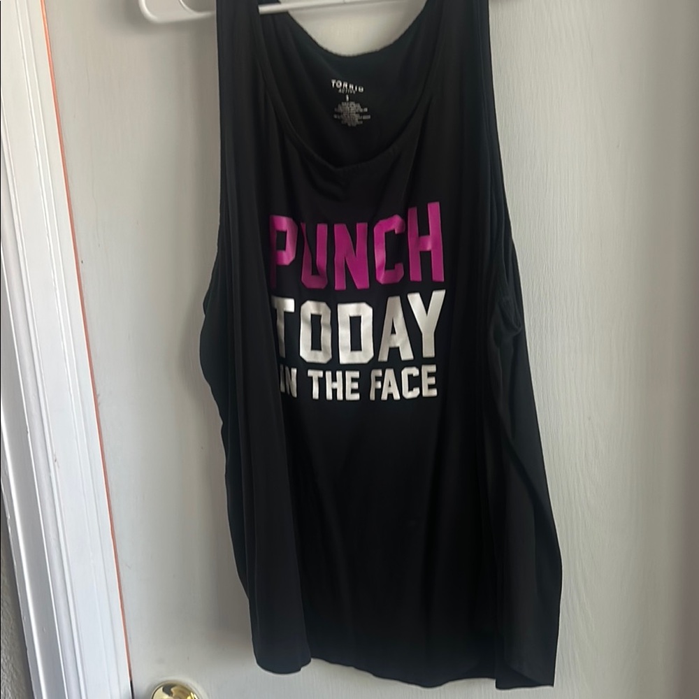 Torrid Black Muscle Tee Graphic Sleeveless Top